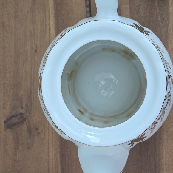 LEFTON White & Gold 50th Anniversary Musical Teapot w/Lid Hand Painted - Picture 5 of 16